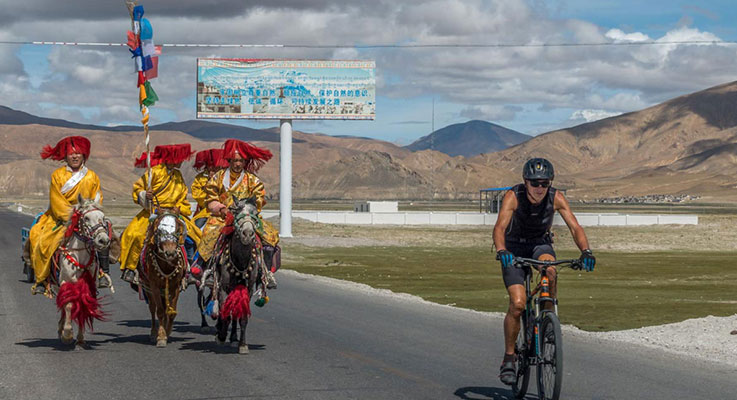 Lhasa to kathmandu Biking