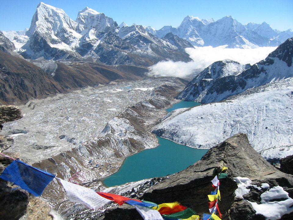 EVEREST BASE CAMP - KALAPATHAR - GOKYO TREK